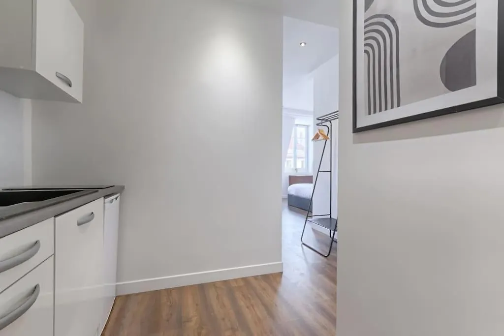Mykeypers - Luxury Bright Flat 4P - Heart Of Paris - Sd11 Apartment 0*,  France